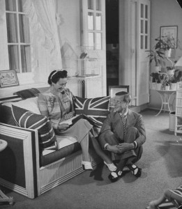 The Duke and Duchess of Windsor in Government House in 1941